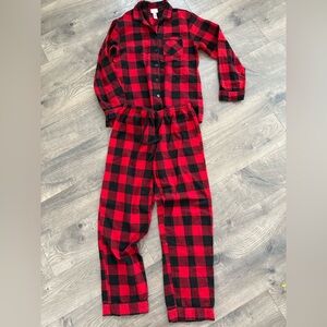 Plaid Red and Black XS women’s flannel Pajamas